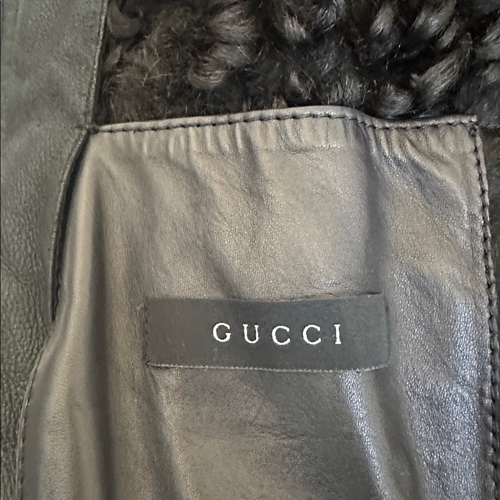 GUCCI LEATHER and SHEARLING BOMBER JACKET - Picture 4 of 11